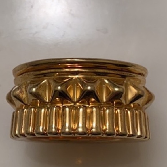 Beautiful like NEW Waterford gold tone stud crown ring - Picture 3 of 4